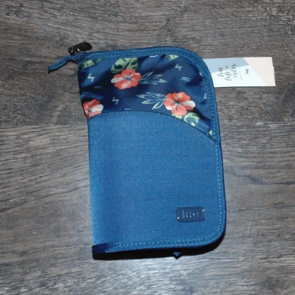 Lug Canoe Brush Holder Women OS Blue Floral NWT Zip Standing Cosmetic Pouch